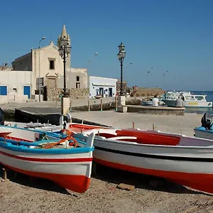 By The Appartement Lipari (Isola Lipari)